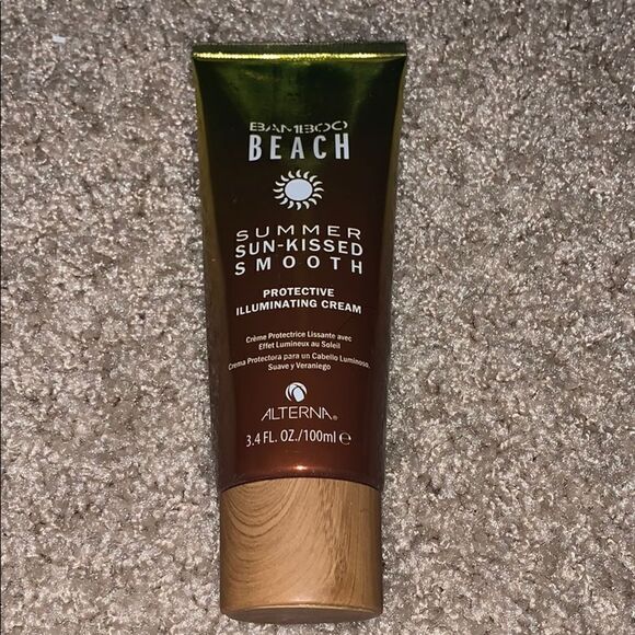 NWOT Bamboo protective illuminating cream - Picture 1 of 2